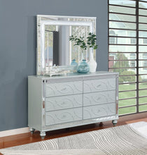 Load image into Gallery viewer, Gunnison - 6-Drawer Dresser