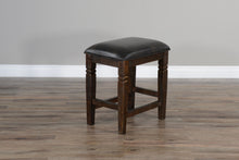 Load image into Gallery viewer, Homestead - Stool