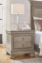 Load image into Gallery viewer, Lexorne - Gray - Three Drawer Night Stand