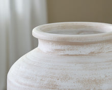 Load image into Gallery viewer, Meadie - 12&quot; Vase