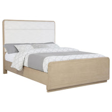 Load image into Gallery viewer, Ladera - Panel Bed