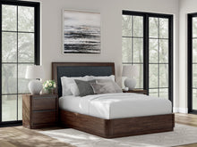 Load image into Gallery viewer, Dilenno - Upholstered Panel Bed