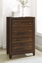 Load image into Gallery viewer, Welsley - 4-Drawer Chest Of Drawers - Walnut