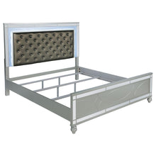 Load image into Gallery viewer, Gunnison - Wood LED Panel Bed