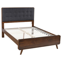 Load image into Gallery viewer, Robyn - Wood Panel Bed