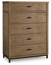 Load image into Gallery viewer, Tomtyn - Light Brown - Five Drawer Chest