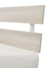 Load image into Gallery viewer, Atticus - Platform Bed In One Box