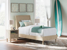 Load image into Gallery viewer, Cielden - Panel Bed