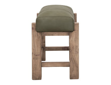 Load image into Gallery viewer, White Balam - Stool