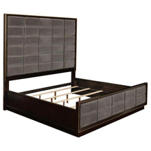 Load image into Gallery viewer, Durango - Wood Panel Bed