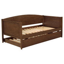 Load image into Gallery viewer, Bozeman - Wood Twin Daybed With Trundle - Medium Walnut