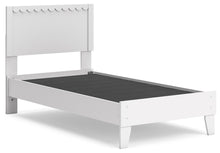 Load image into Gallery viewer, Hallityn - Panel Platform Bed