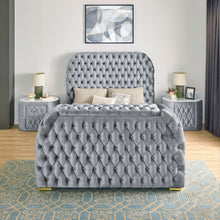 Load image into Gallery viewer, Natalia - Upholstered Bed With Decking Board Set