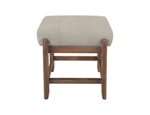Load image into Gallery viewer, White Balam - Stool