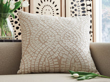 Load image into Gallery viewer, Cortlen - Pillow