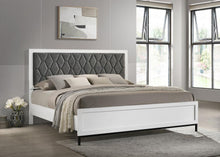 Load image into Gallery viewer, Sonora - Upholstered Panel Bed