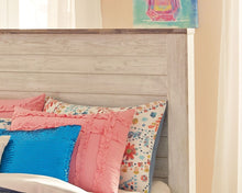 Load image into Gallery viewer, Willowton - Panel Bed