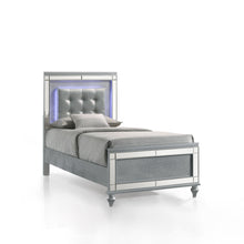 Load image into Gallery viewer, Valentino - Bed