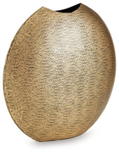 Load image into Gallery viewer, Iansboro - Vase