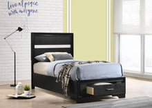 Load image into Gallery viewer, Miranda - Wood Storage Panel Bed