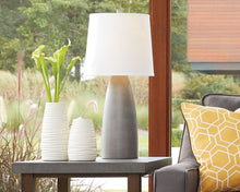 Load image into Gallery viewer, Shavontae - Table Lamp