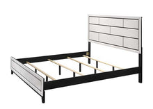 Load image into Gallery viewer, Akerson - California King Bed - White
