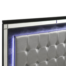 Load image into Gallery viewer, Valentino - Upholstered Bed