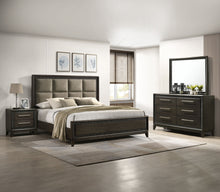 Load image into Gallery viewer, Saratoga - Upholstered Bedroom Set