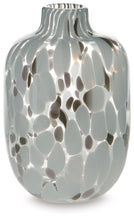 Load image into Gallery viewer, Keelton - Vase