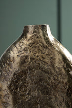 Load image into Gallery viewer, Wallmond - Vase