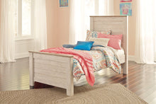 Load image into Gallery viewer, Willowton - Panel Bed