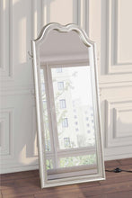Load image into Gallery viewer, Evangeline - Full Length LED Light Floor Mirror - Silver Oak