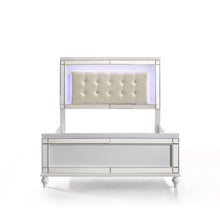 Load image into Gallery viewer, Valentino - Bed