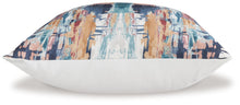 Load image into Gallery viewer, Kennick - Pillow