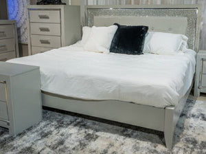 Zyniden - Upholstered Panel Headboard