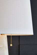 Load image into Gallery viewer, Laurellen - White - Alabaster Table Lamp