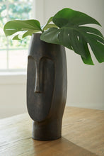 Load image into Gallery viewer, Elanman - Vase