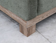 Load image into Gallery viewer, Samba - Armless Chair