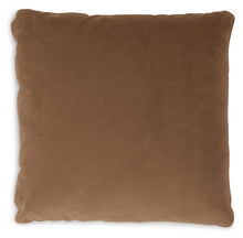 Load image into Gallery viewer, Gariland - Pillow