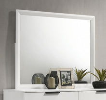 Load image into Gallery viewer, Sonora - Dresser Mirror - White