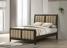 Load image into Gallery viewer, Wilkes - Upholstered Bed