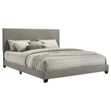 Load image into Gallery viewer, Dorian - Upholstered Panel Bed