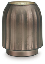 Load image into Gallery viewer, Briarcott - Vase