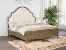Load image into Gallery viewer, Revello - Panel Bed