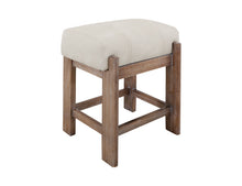 Load image into Gallery viewer, White Balam - Stool