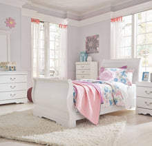 Load image into Gallery viewer, Anarasia - Sleigh Bed