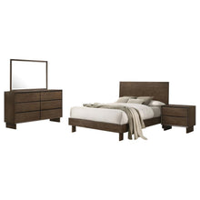 Load image into Gallery viewer, Glenwood - Bedroom Set