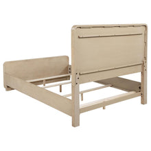 Load image into Gallery viewer, Ladera - Panel Bed