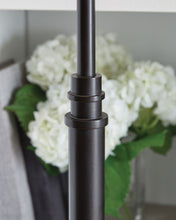 Load image into Gallery viewer, Wimner - Metal Lamp