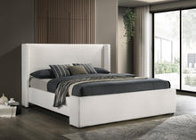 Load image into Gallery viewer, Alamosa - Boucle Upholstered Wingback Bed